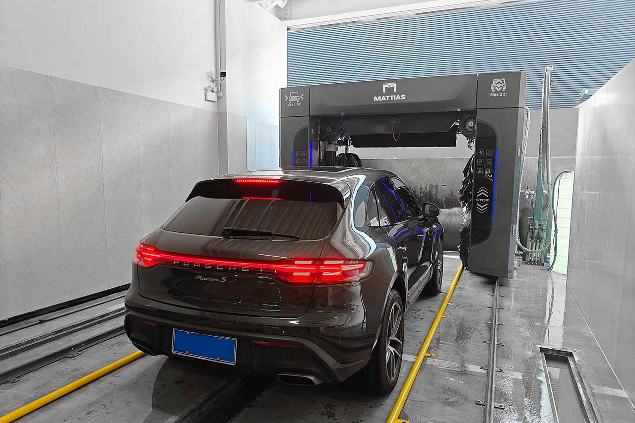 Luxury Fleet Care Mattias M-LM535 Rollover Installation at Porsche Center Foshan Nanhai 1.jpg
