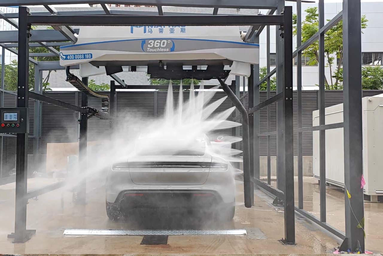 Zero-Scratch Luxury Vehicle Care Unmanned Mattias M-WS200 Touchless Car Wash Installed at Porsche Center Shanghai 1.jpg