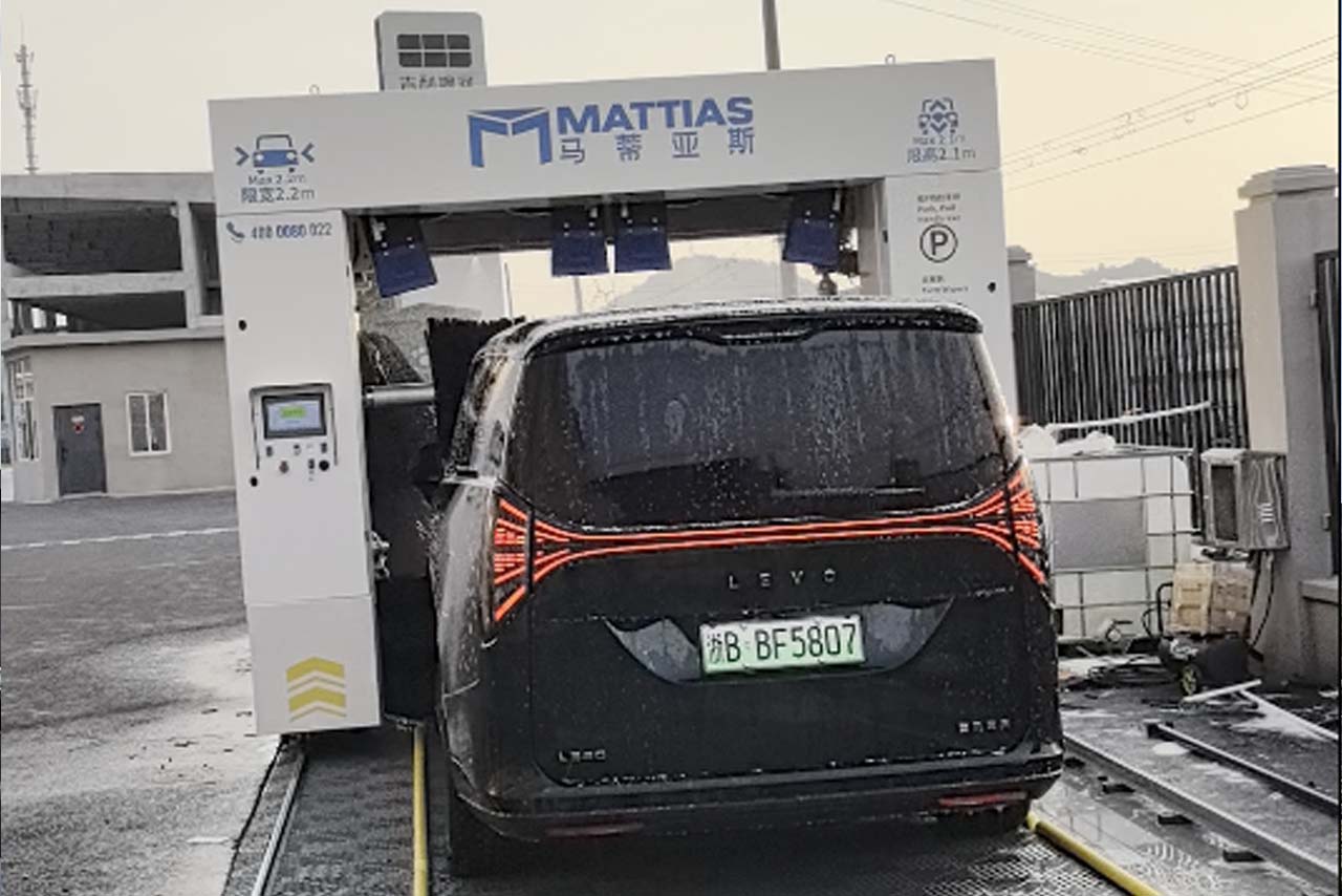 Smart EV Service Unmanned Mattias M-LM515B Installation at Geely Galaxy Center, Yinzhou, Ningbo 1.jpg
