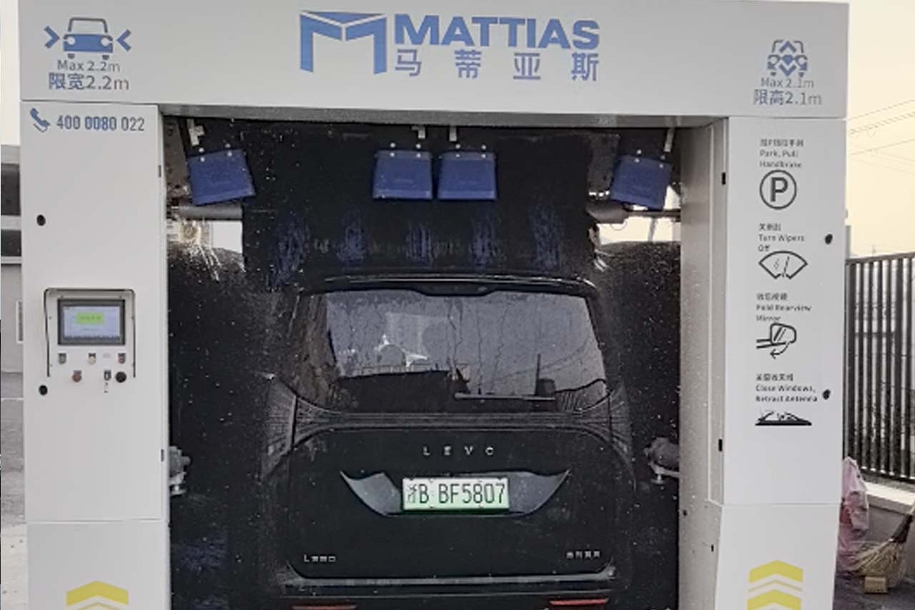 Smart EV Service Unmanned Mattias M-LM515B Installation at Geely Galaxy Center, Yinzhou, Ningbo 2.jpg