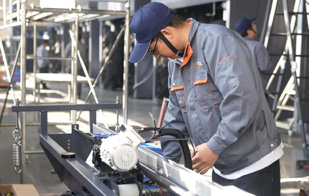 Car washing machine assembly area