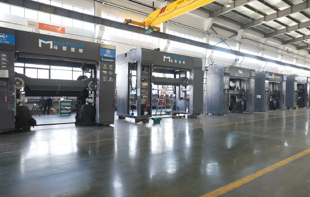 Car washing machine assembly area