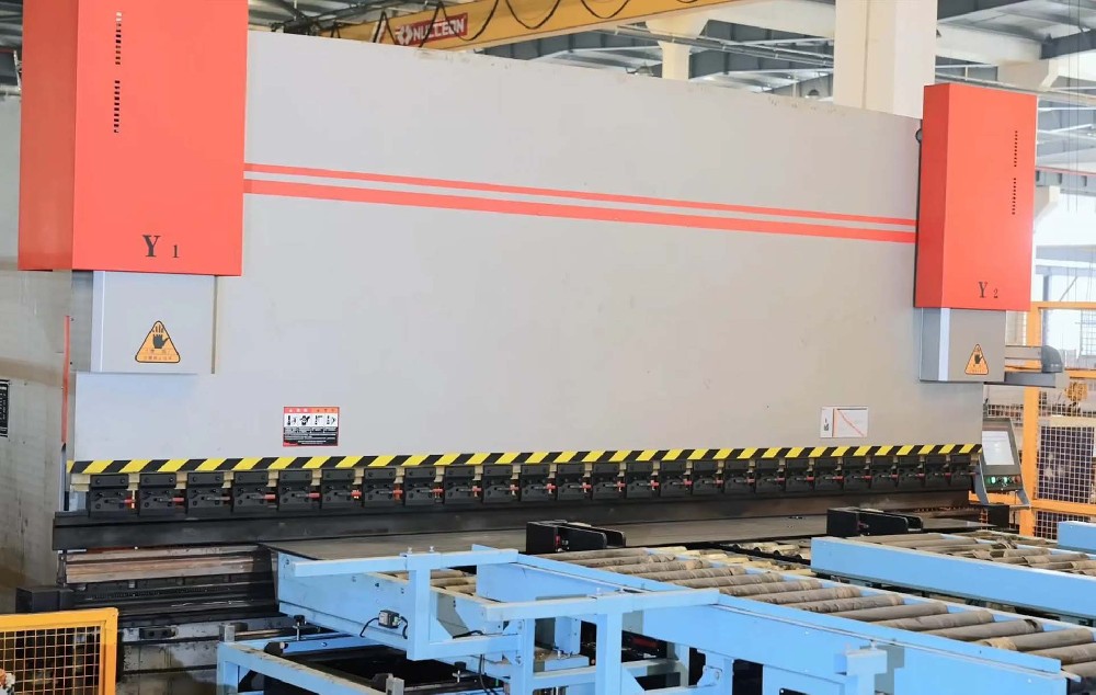 Automatic Bending Equipment