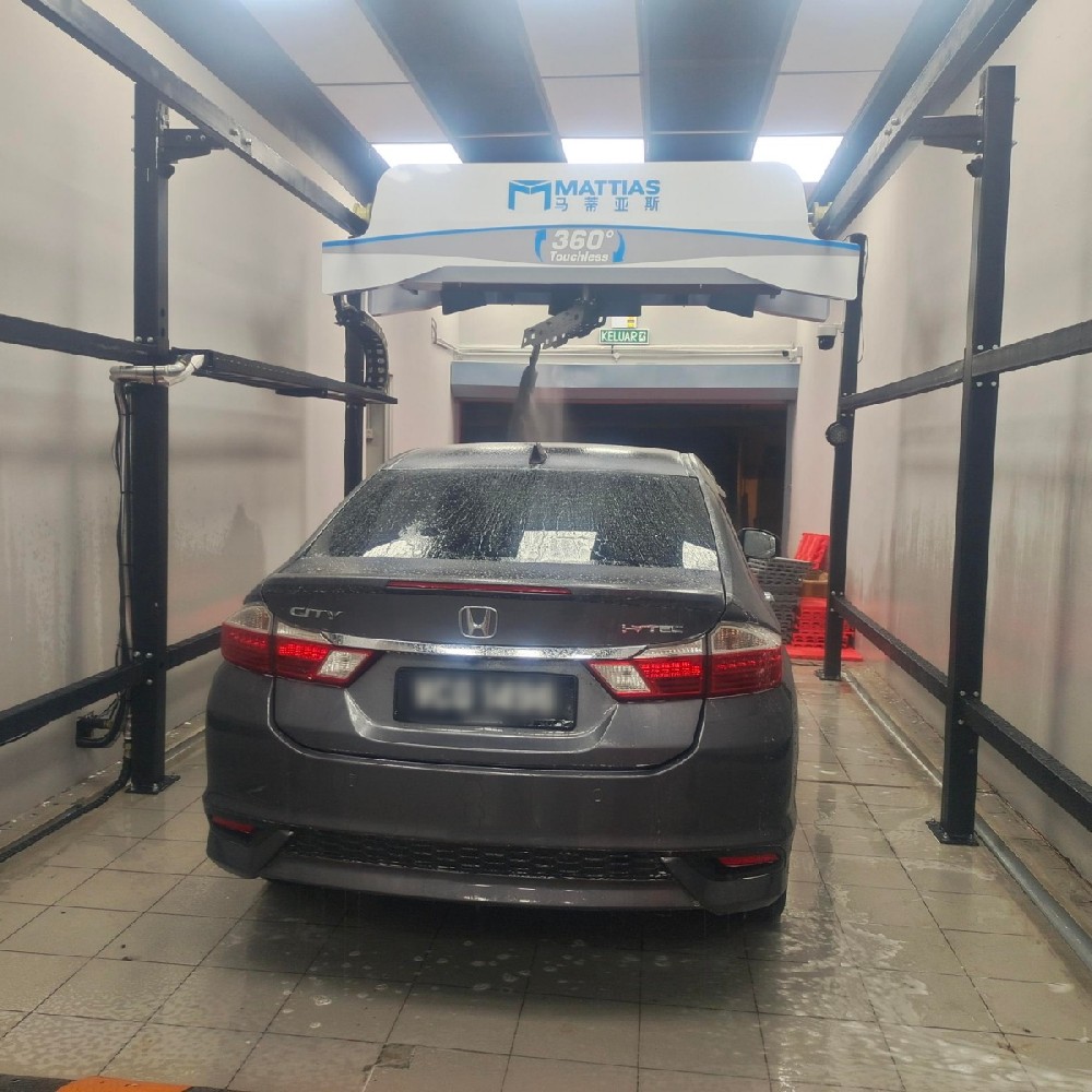 ouchless Car Wash Machine Installation for Car Detailing Shops in Malaysia